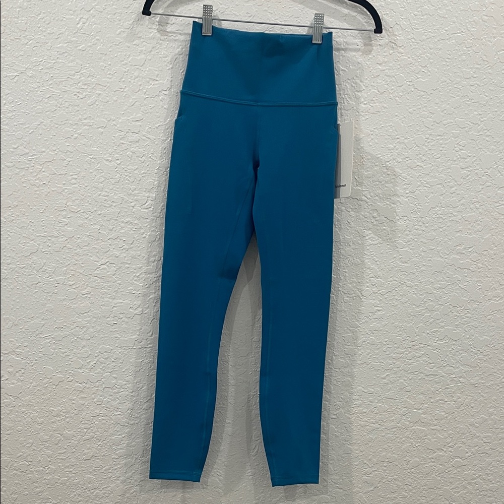 Lululemon Wunder Train HR Tight 25” with Pockets NWT